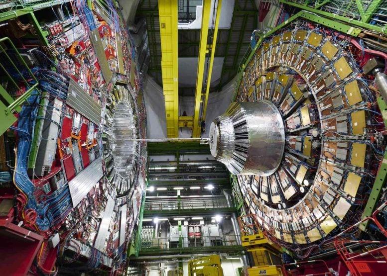 The CERN CMS experiment